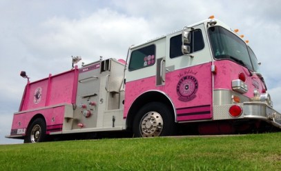 PINK TRUCK.jpg